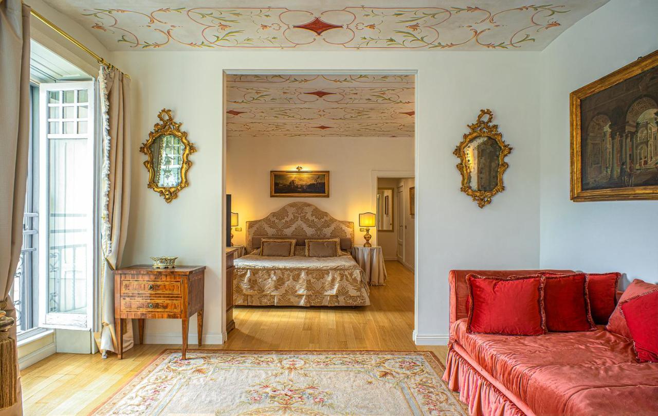 เรซิเดนซา รุสโปลี โบนาปาร์ต Bed & Breakfast โรม ภายนอก รูปภาพ