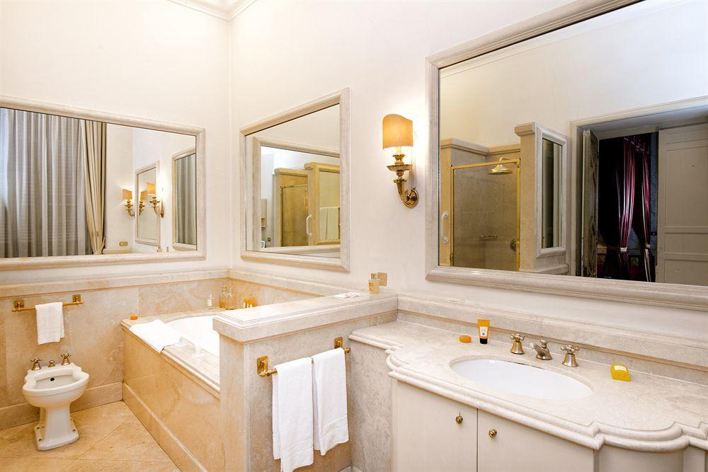 เรซิเดนซา รุสโปลี โบนาปาร์ต Bed & Breakfast โรม ภายนอก รูปภาพ
