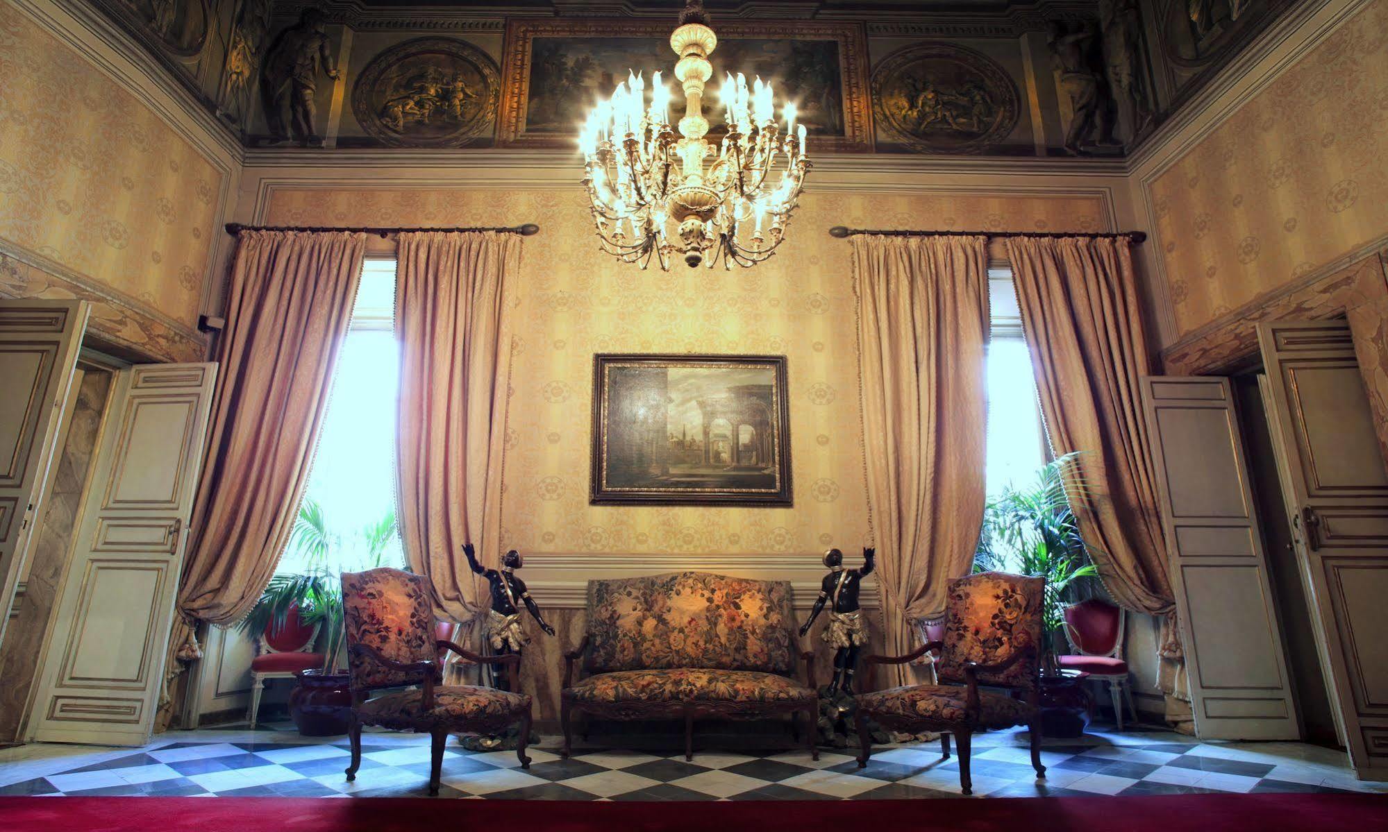 เรซิเดนซา รุสโปลี โบนาปาร์ต Bed & Breakfast โรม ภายนอก รูปภาพ