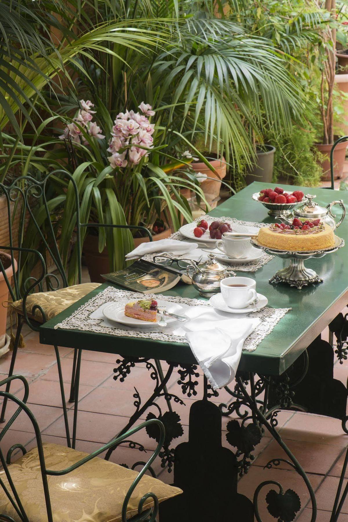 เรซิเดนซา รุสโปลี โบนาปาร์ต Bed & Breakfast โรม ภายนอก รูปภาพ